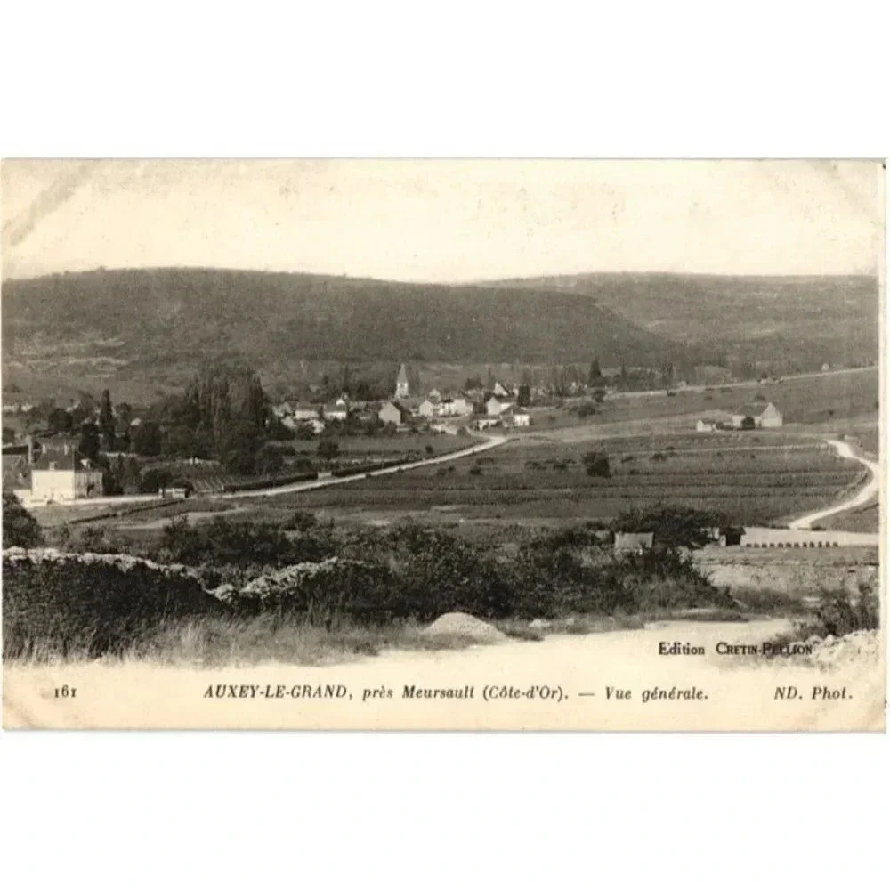 AUXEY-LE-GRAND, pres Meursault (Cote-d'Or) Vue generale-Auxey- Duresses Postcard